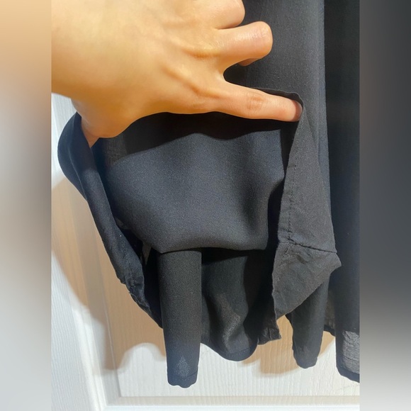 Aritzia Wilfred Irene Wide Leg Flowy Lace Trim V-Neck Black Modal Romper Size XS - Picture 10 of 16